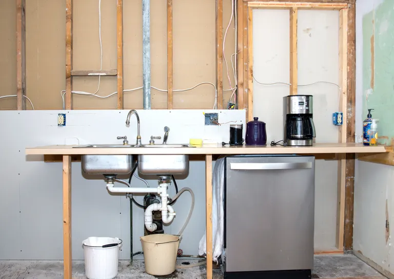 Temporary Kitchen To Survive During Kitchen Remodel